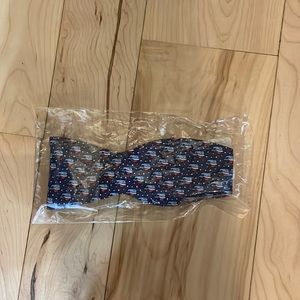 Vineyard Vines Christmas Whale Bowtie